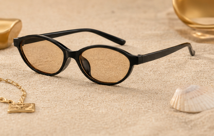 Lunettes de soleil cat-eye rétro Y2K Mirage Lola — coloris noir champagne, protection UV400